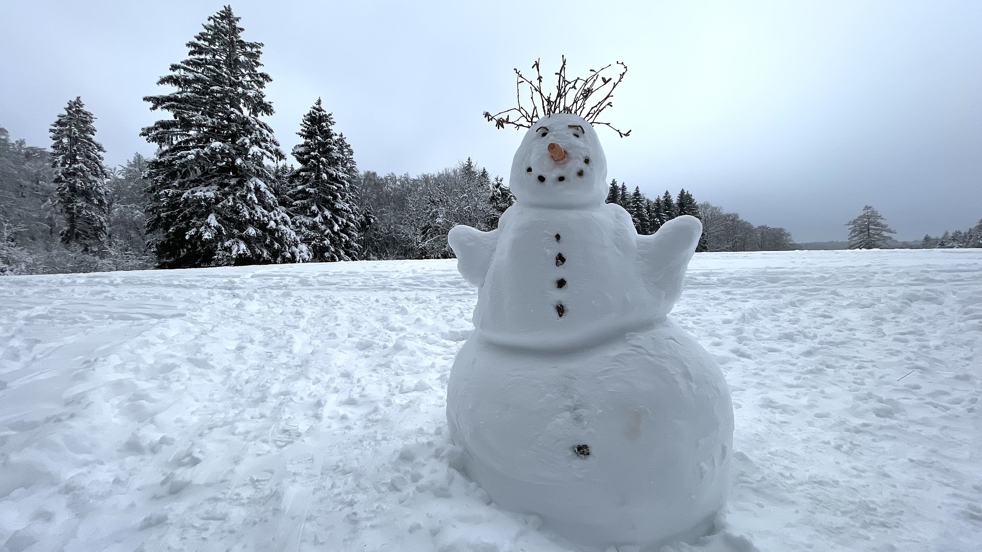 Make an exploding snowman